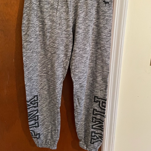 Victoria Secret PINK set - Picture 2 of 2